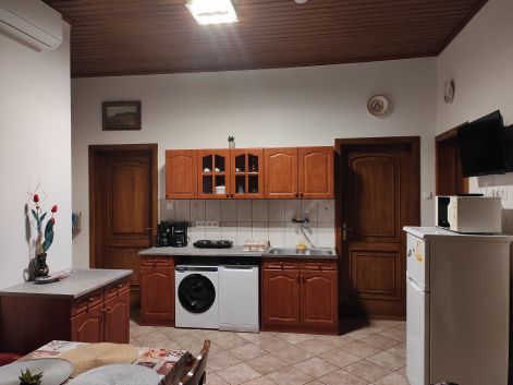 nagy_apartman_-_konyha.jpg
